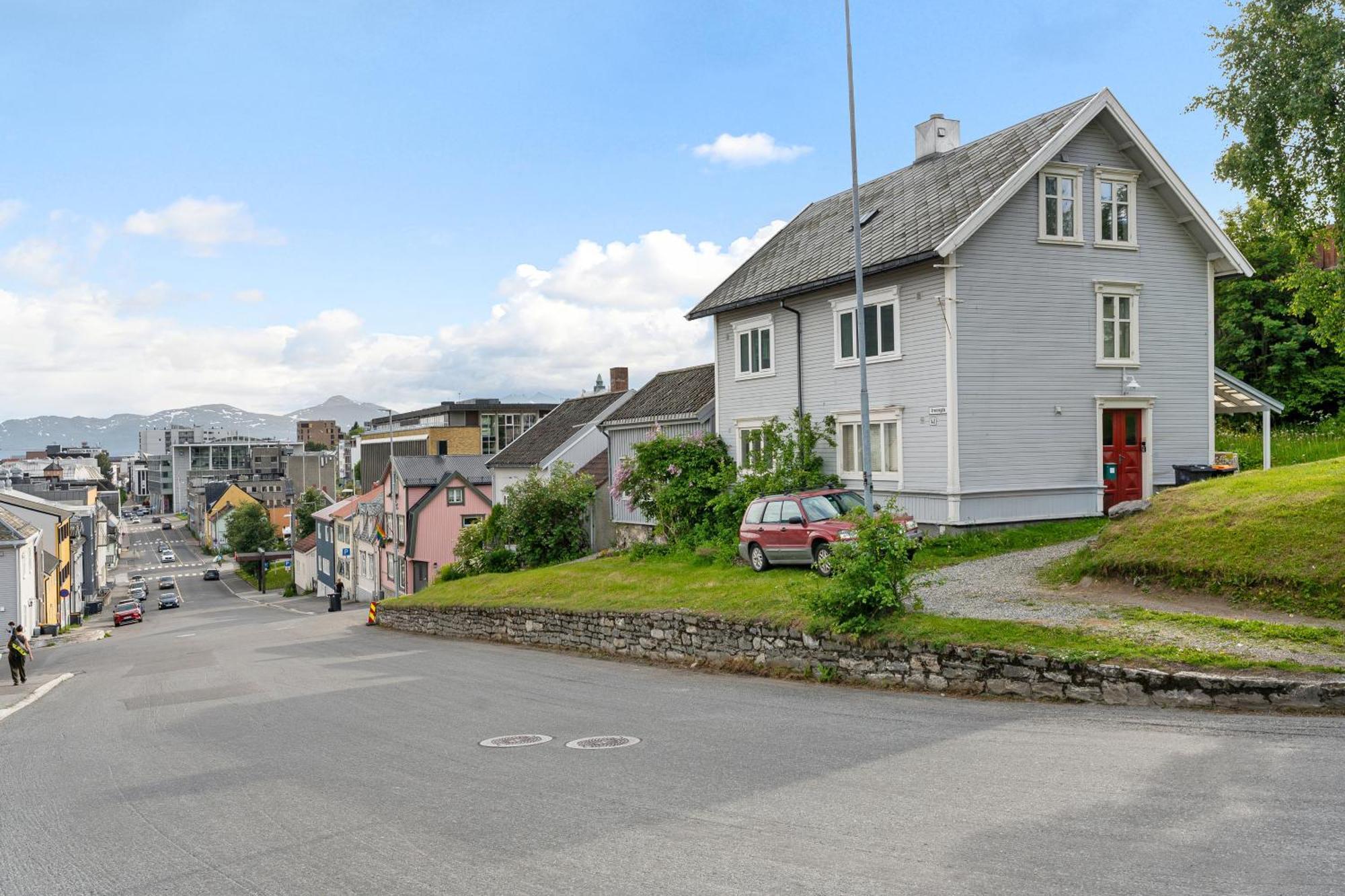 Arctic Homes - Historical Tromso House With View Εξωτερικό φωτογραφία