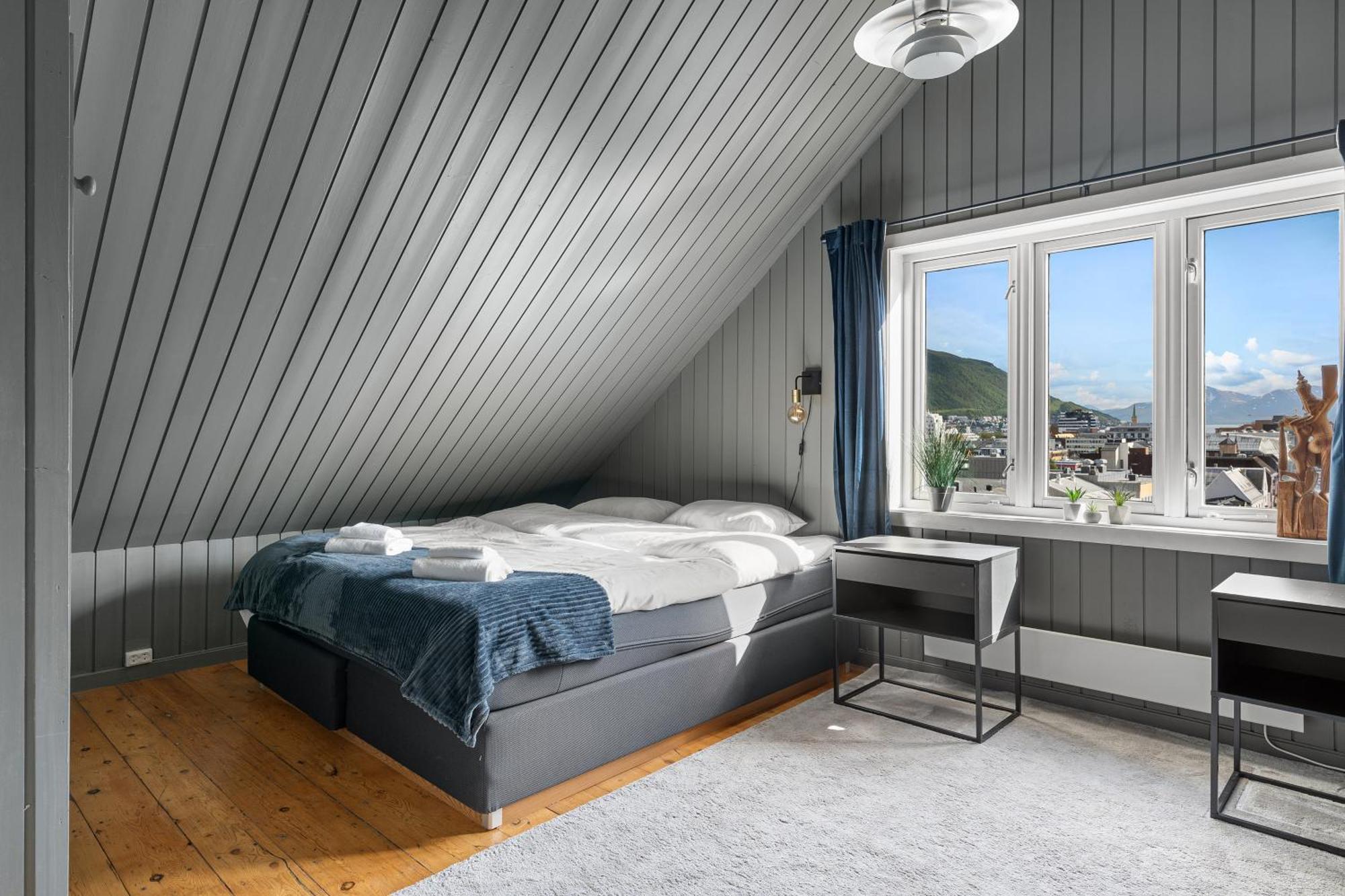 Arctic Homes - Historical Tromso House With View Εξωτερικό φωτογραφία