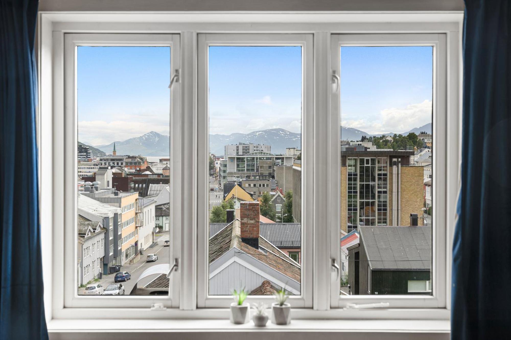Arctic Homes - Historical Tromso House With View Εξωτερικό φωτογραφία